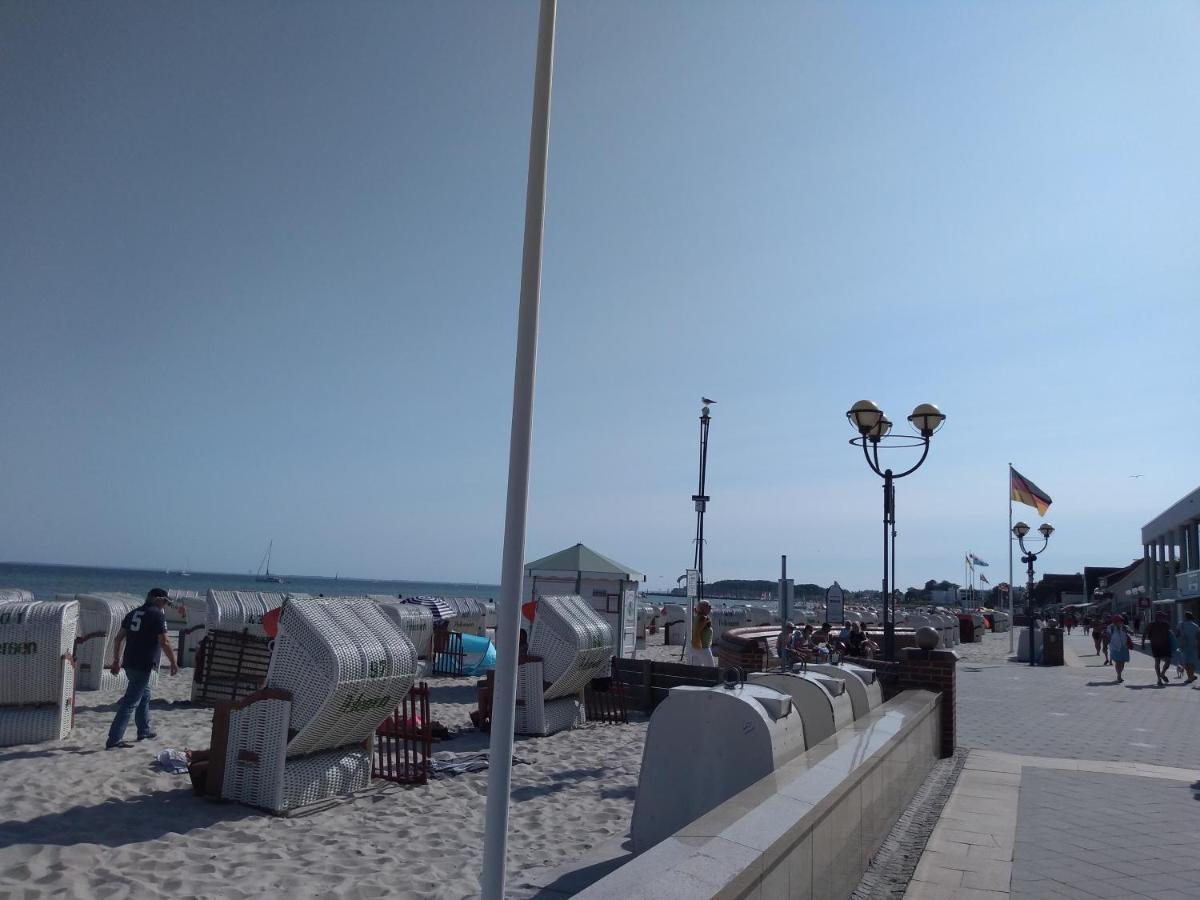 Fewo 3 Mit Terrasse, Box-Bett, Kl Extra Zimmer, Tresor Dahme  Exterior foto